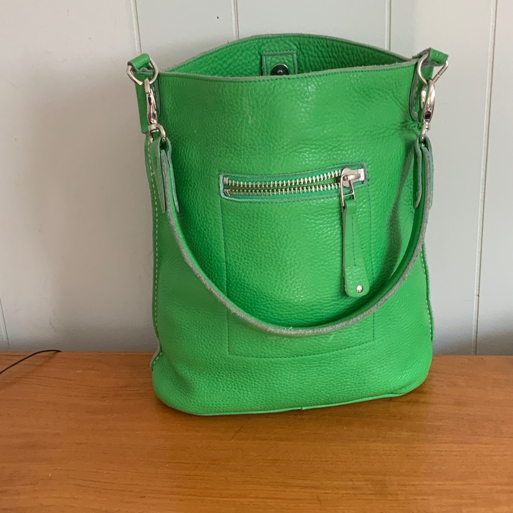 Roots genuine Leather crossbody / shoulder bag